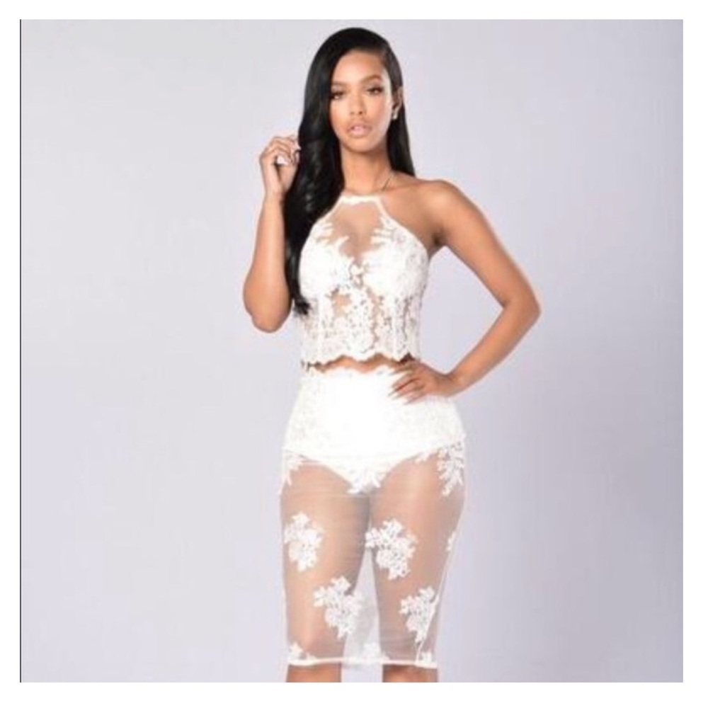 New Size Medium Baby’s Breath Set -White Fashion Nova
